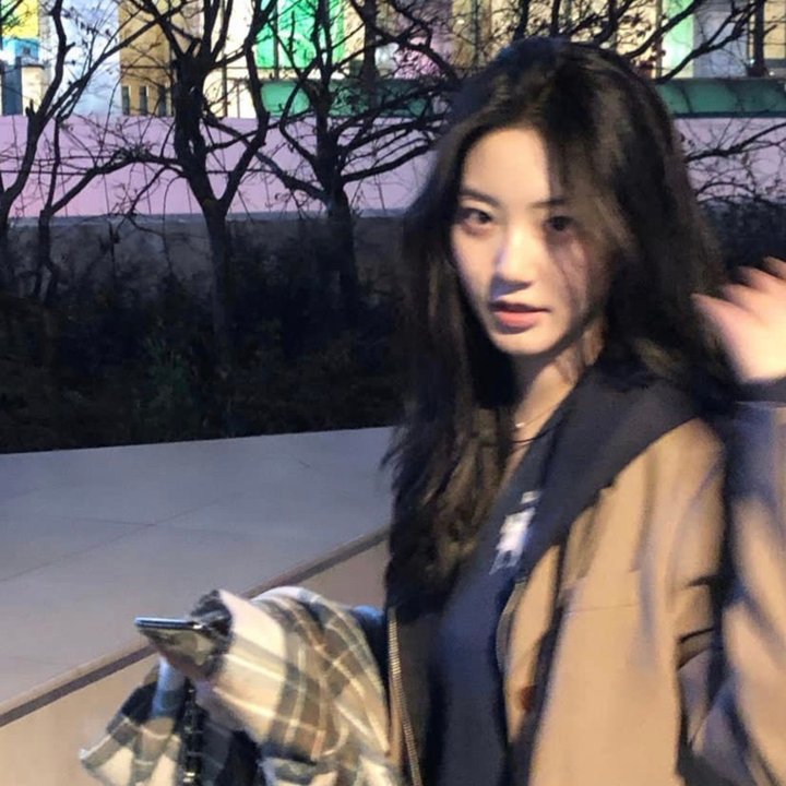 黑玫瑰公寓